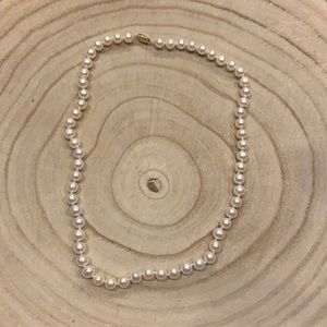 17” Mandarin Cultured Pearls Necklace 14K